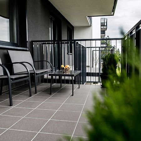 Hypnotize Apartment Glamour Konin  Ngoại thất bức ảnh