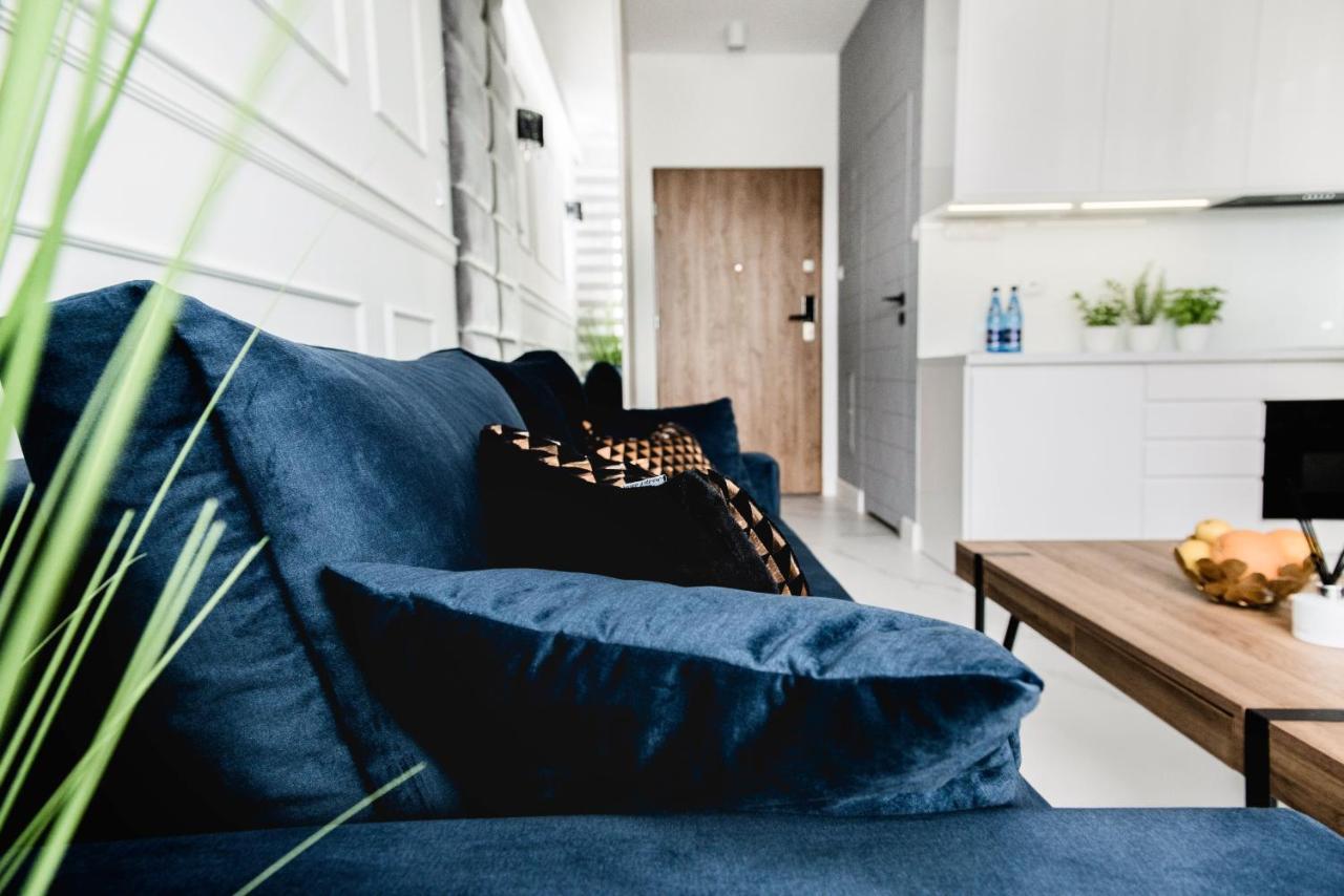 Hypnotize Apartment Glamour Konin  Ngoại thất bức ảnh